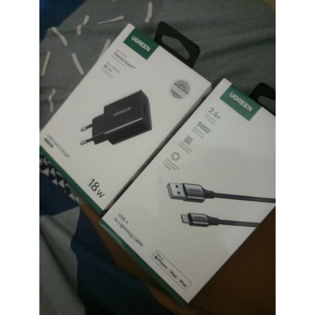 KABEL CASAN UGREEN IPHONE KONDISI SEGEL BARU