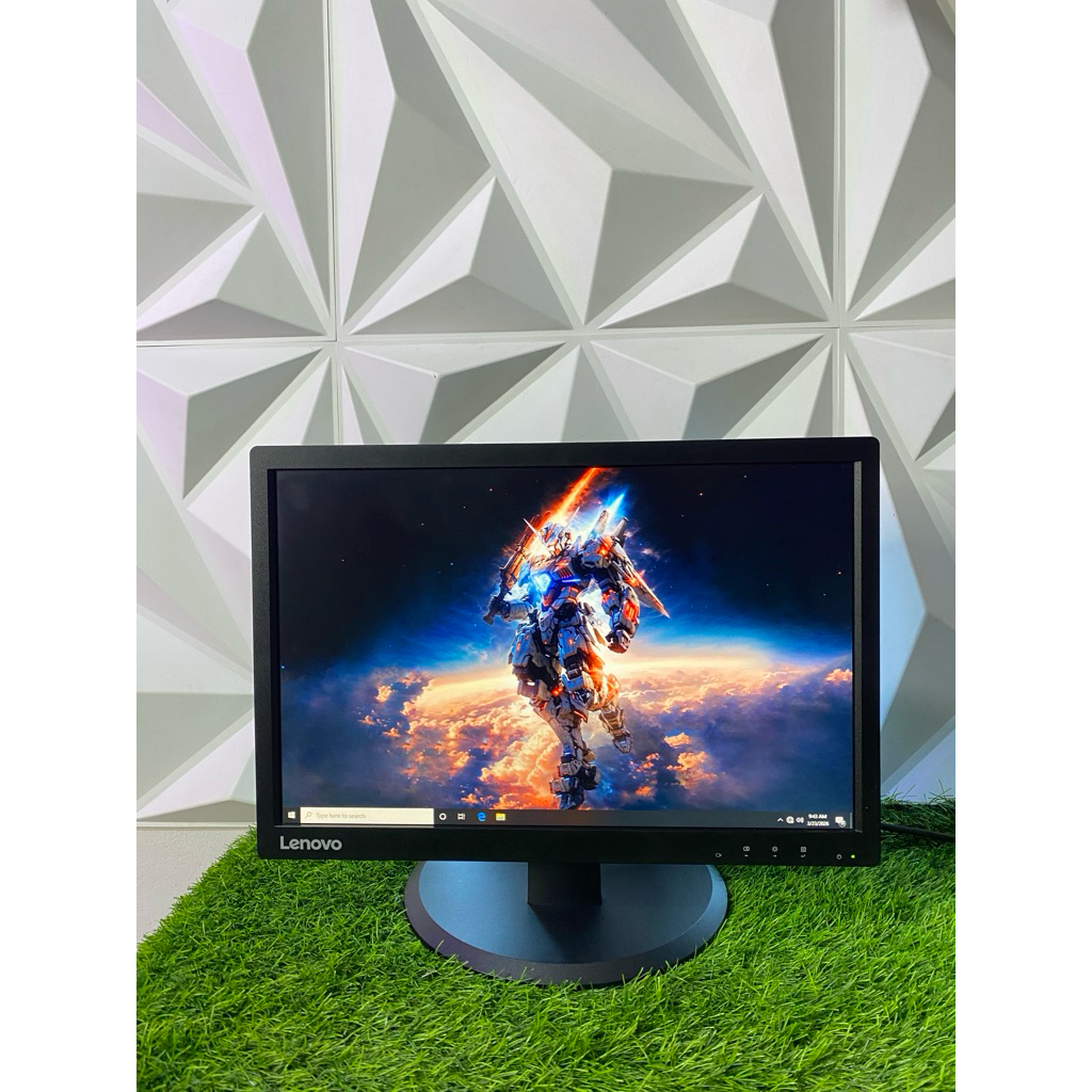 MONITOR KOMPUTER MERK LENOVO 20 inch (1440x900) Port VGA D-Sub BEKAS MULUS
