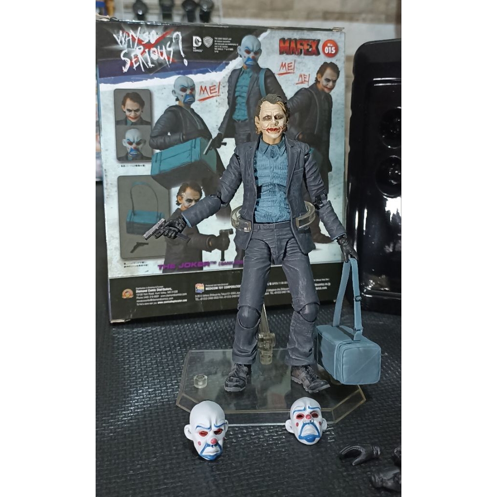 MAFEX The Joker Bank Robber Version The Dark Knight
