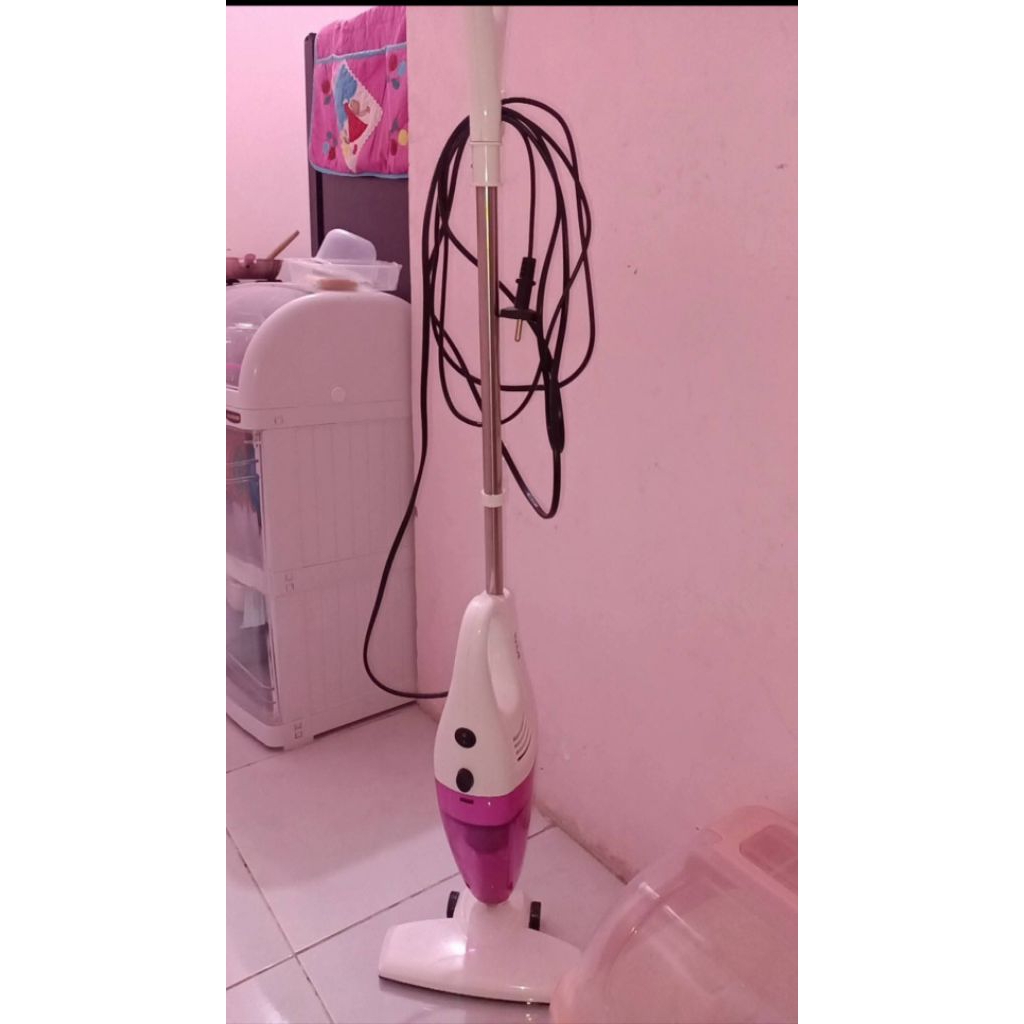 Vacum Cleaner/Penyedot Debu Bolde Pink (Preloved)