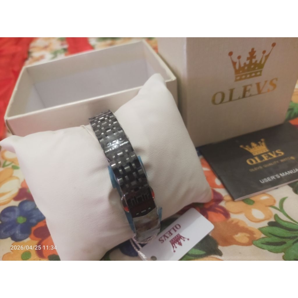 Jam tangan olevs original