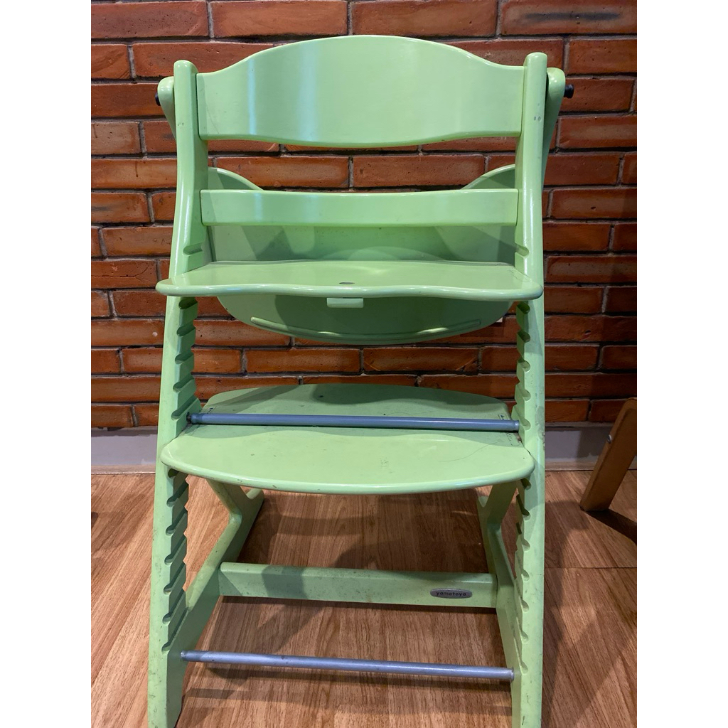 Yamatoya sukusuku high chair