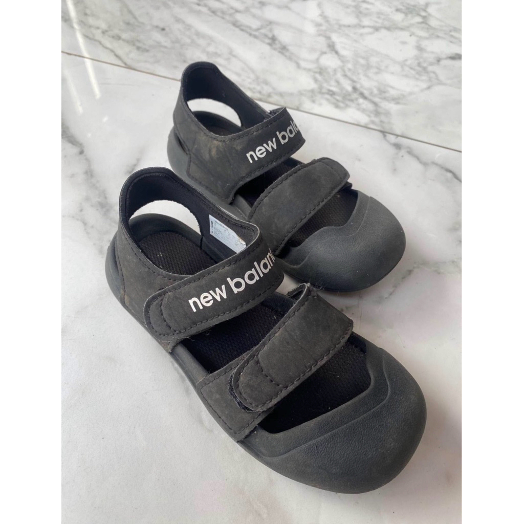 New balance hitam - sepatu anak cakep