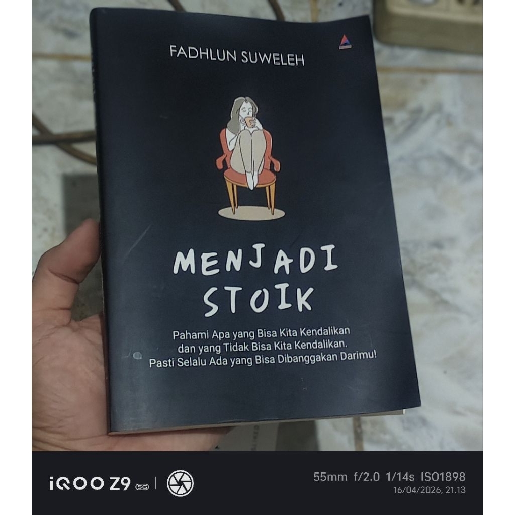 Buku Menjadi Stoik