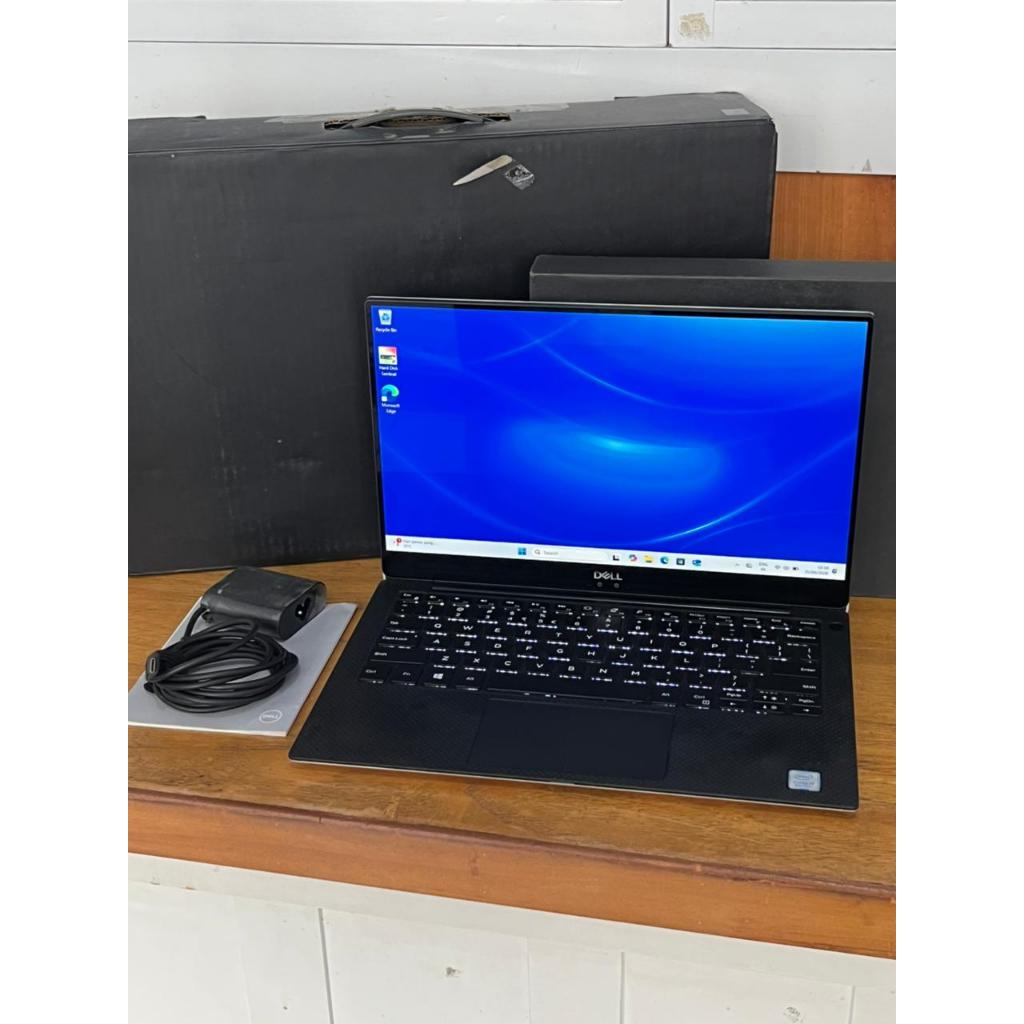 Dell XPS 13 9370 i7-8550U Ram 8GB SSD 256GB FHD