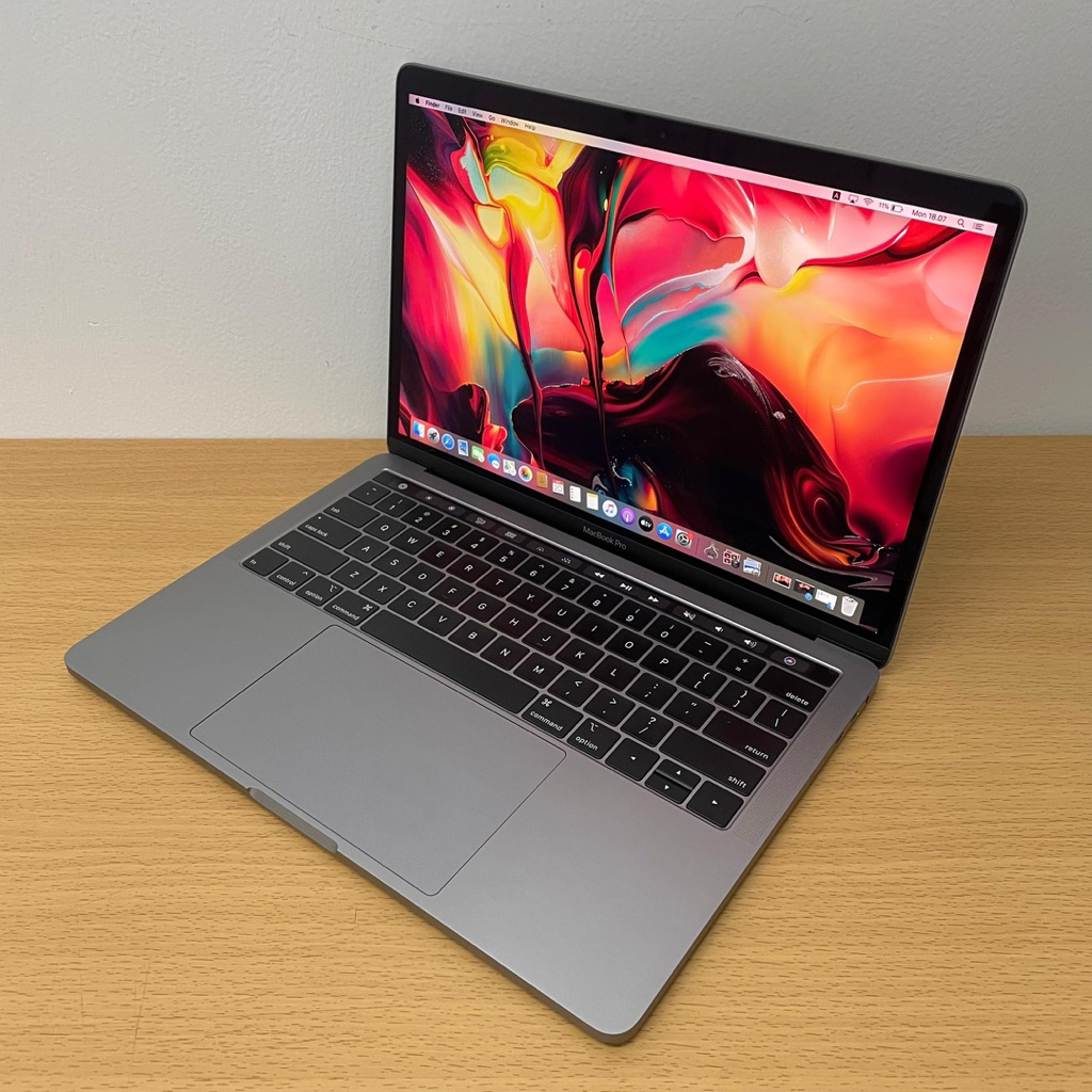 macbook pro retina 2019 13inch Ram 16 ssd 512 GB second ori