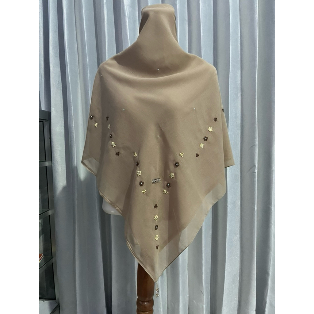 Hijab paris sulam alysa/ paris sulam mix swarovski