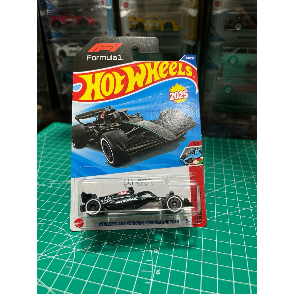 hot wheels mercedes amg petronas formula one team f1