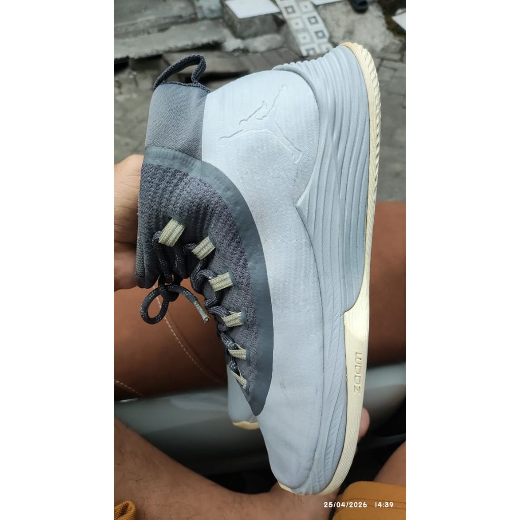 nike air jordan ultra fly 2 size 45