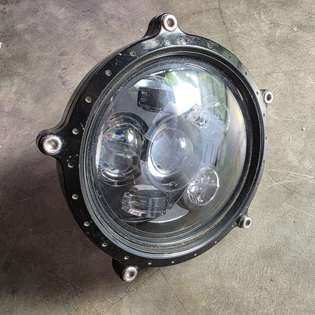 Headlamp Daymaker 5,75 inch set part aftermaket Harley Davidson