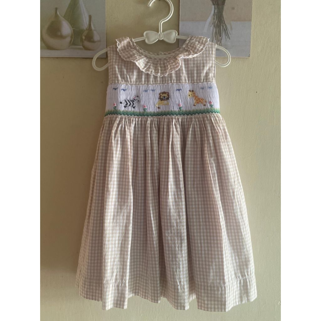 Dear GG safari smocked Dress Size 3 Tahun