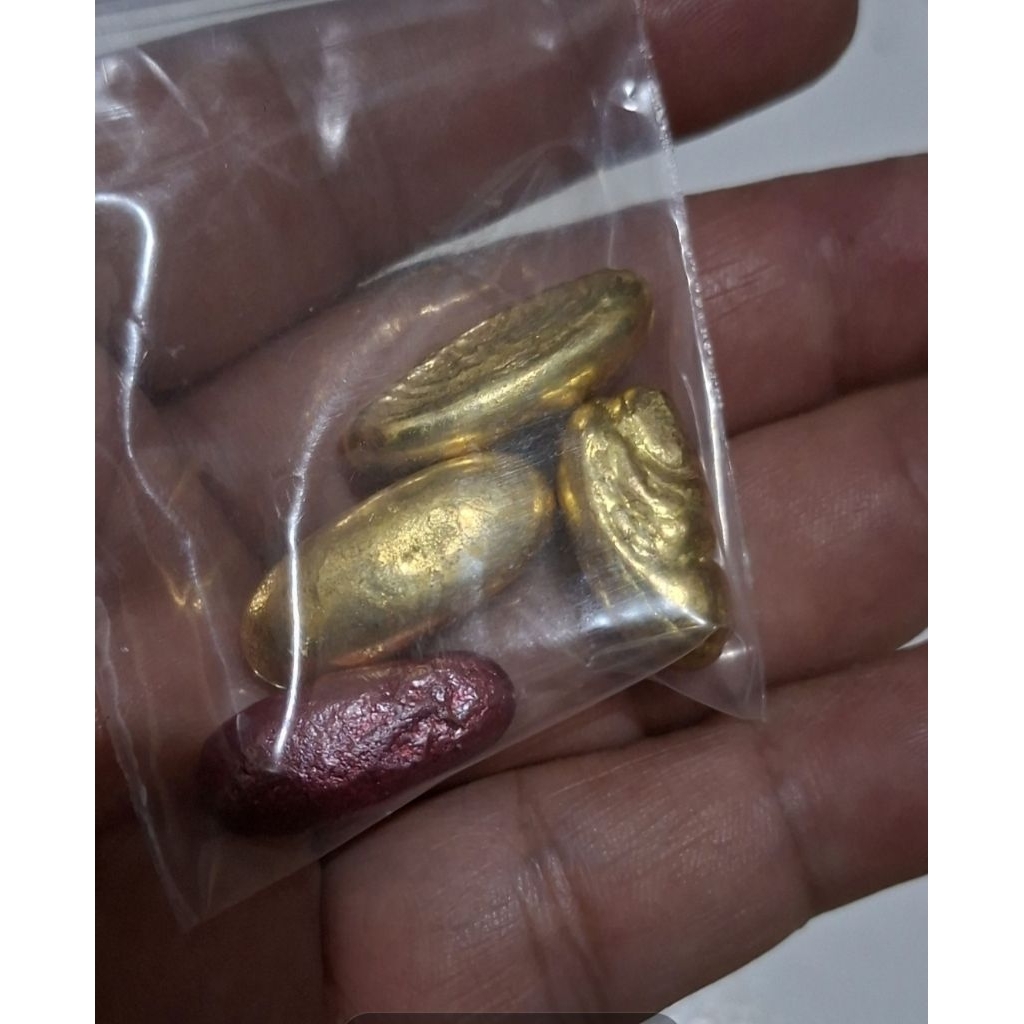 4 Set Leklai Gold Suriyan Racha Lp Somporn Blessed