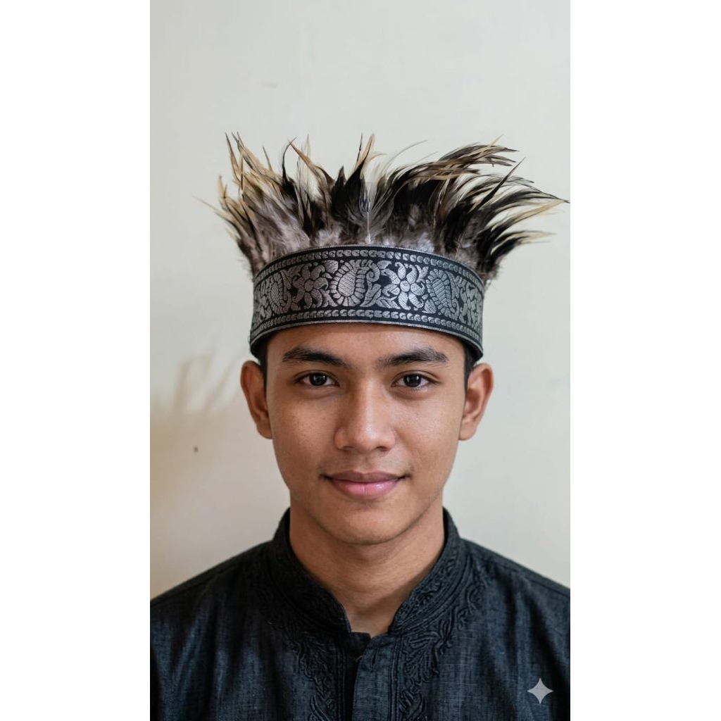 mahkota dayak kalimantan