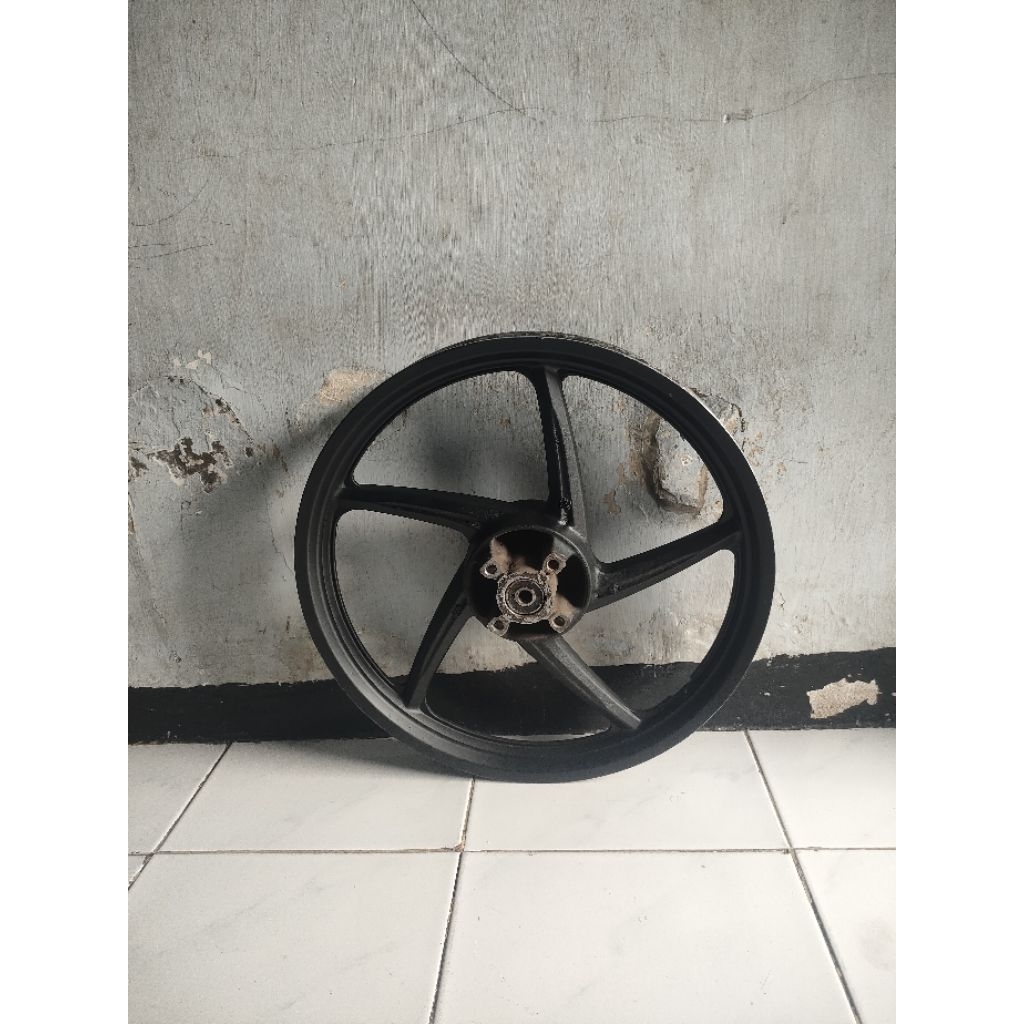 velg belakang Supra x 125 DD original
