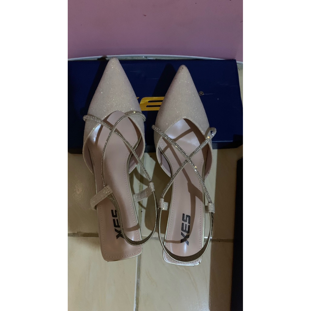 PRELOVED HEELS XES KHESYA-556