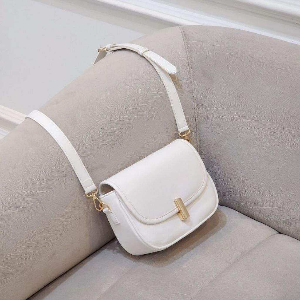 Brisa Sling bag tas slempang wanita kanvas premium