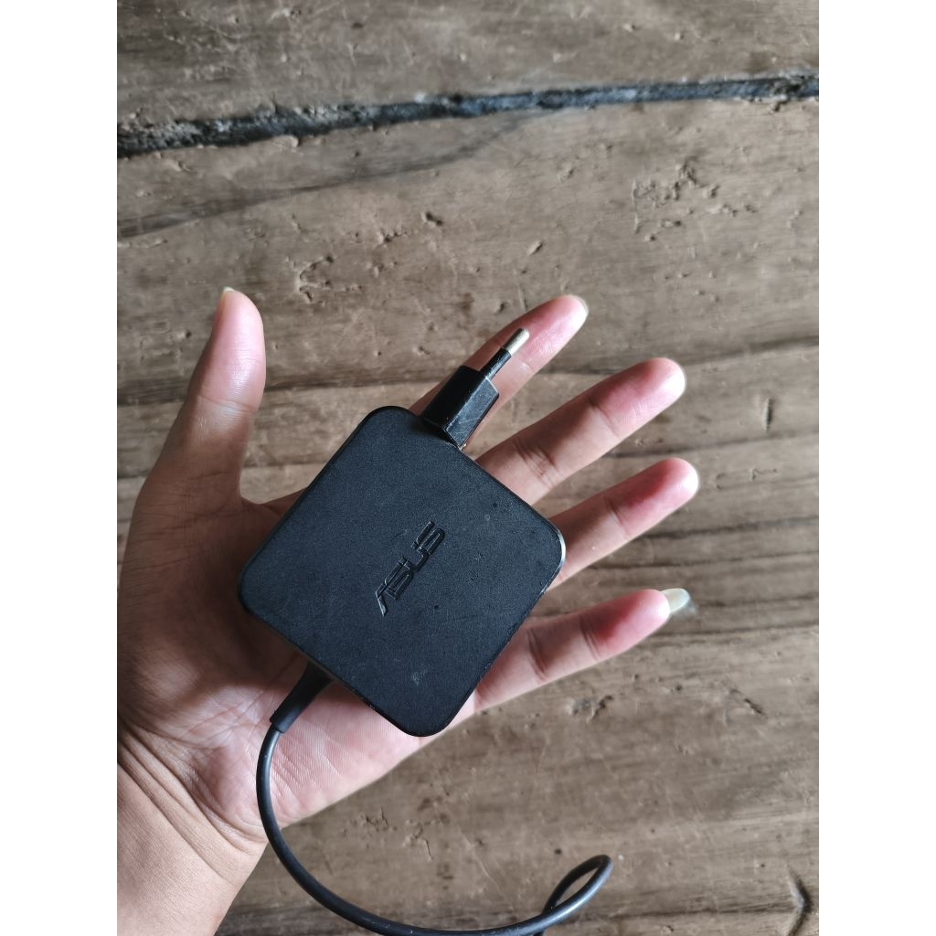 casan laptop asus
