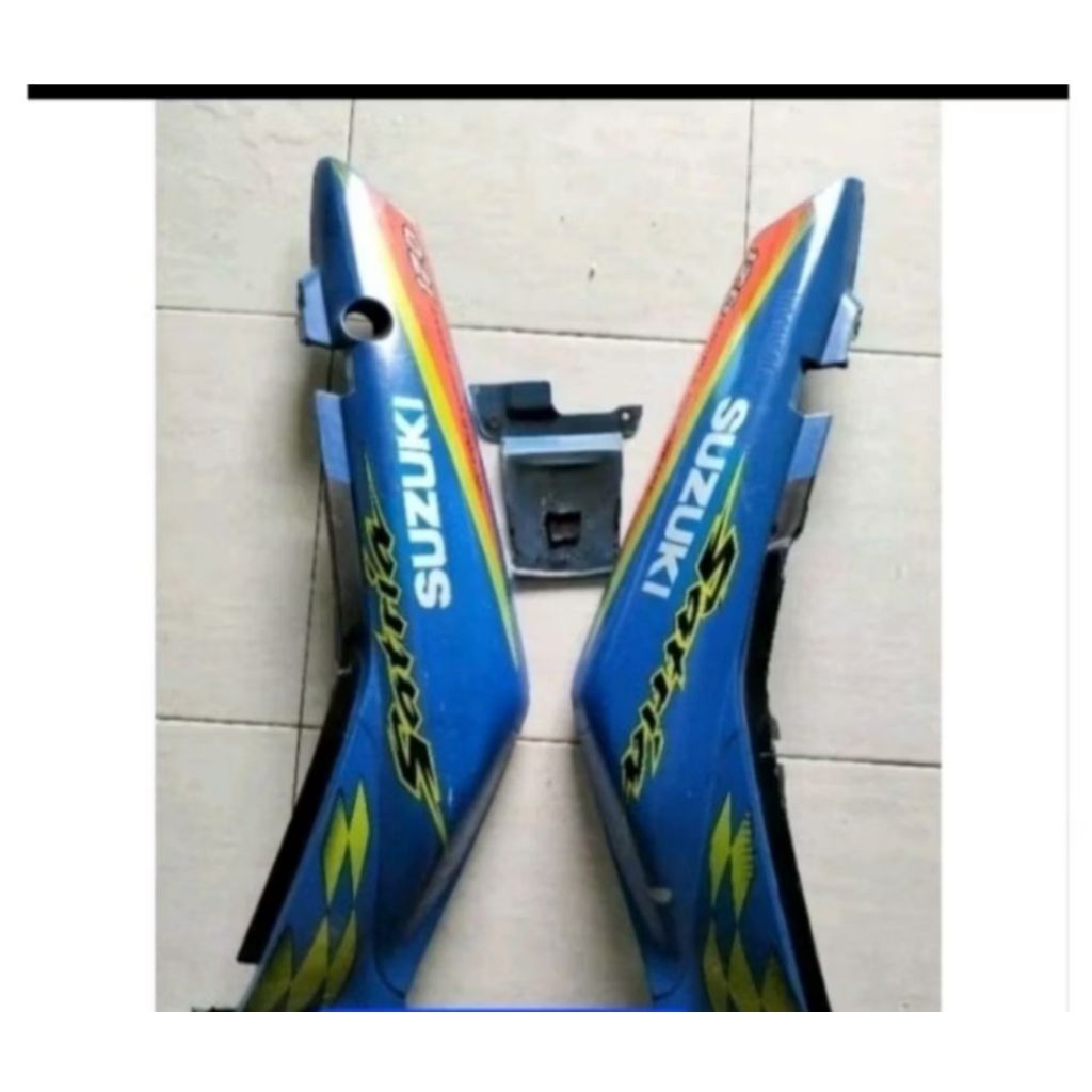cover body halus belakang set + sticker  satria 2 tak