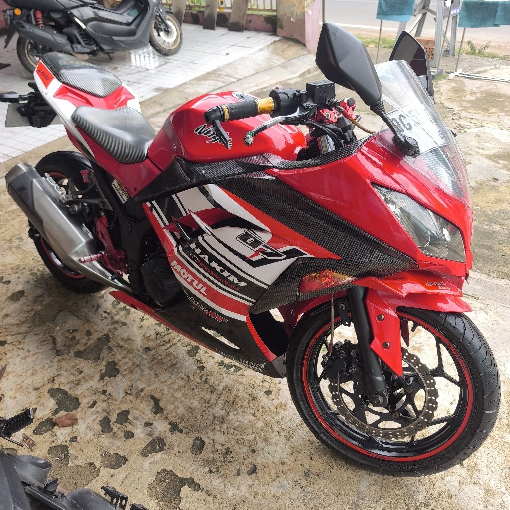 KAWASAKI NINJA 260CC SURAT LENGKAP
