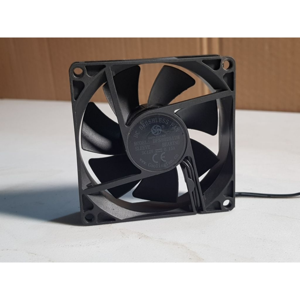 Fan kipas Cooling Fan DC 12V-0,15A 8X8cm 2pin
