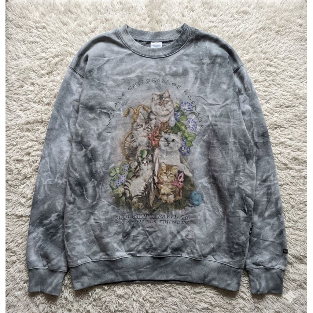 sculptor crewneck