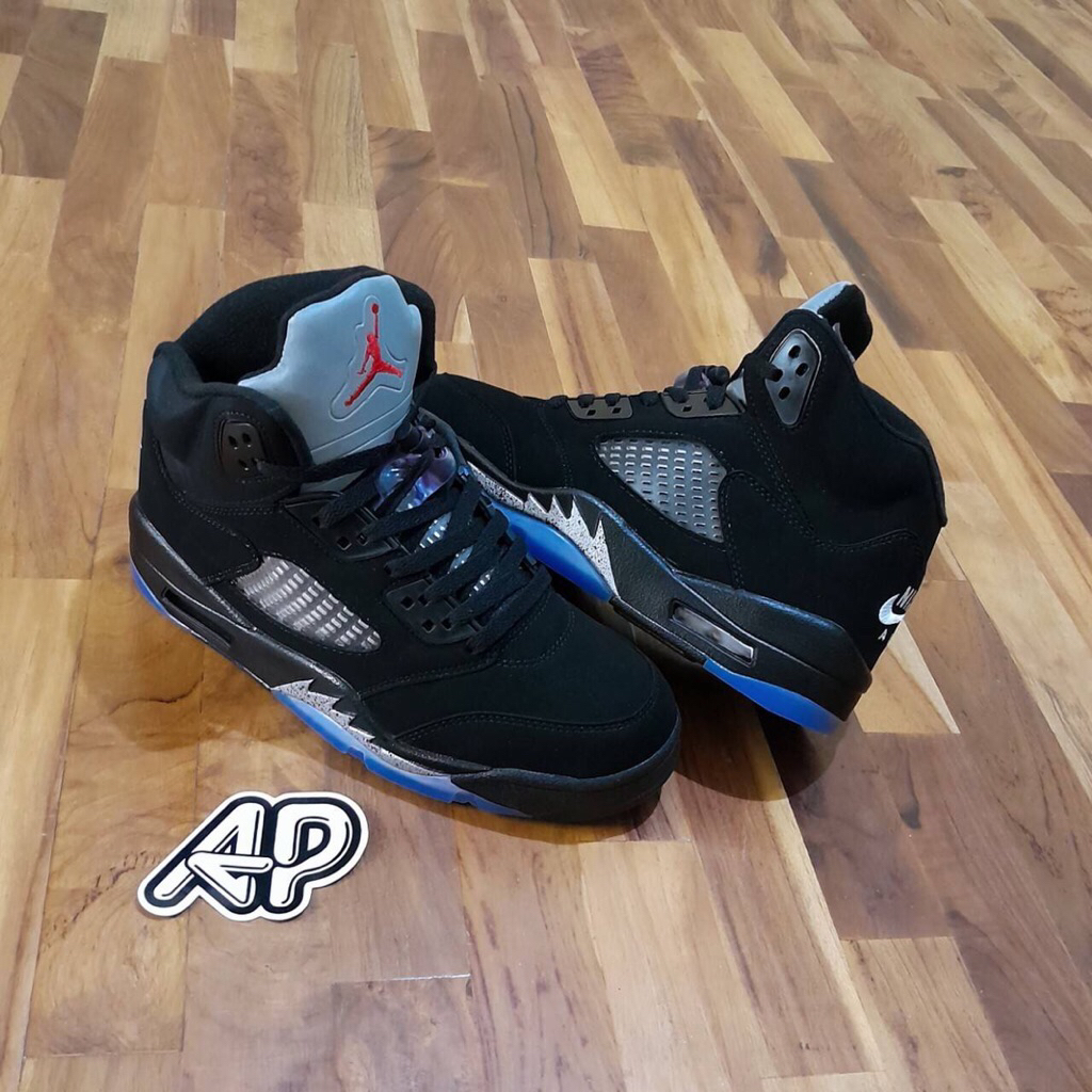 ( Abuy project ) Sepatu Sneakers Air Jordan 5 Retro Black Metallic