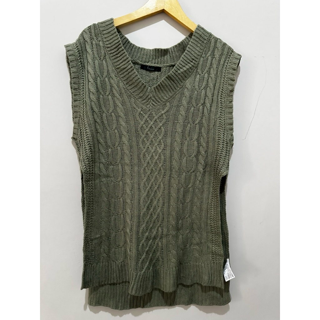 Vest Army Cable Rajut/Sweater Vest Rajut Korea/Vest Lucu/Rompi Rajut V-Neck/Vest Kekinian/Vest Korea