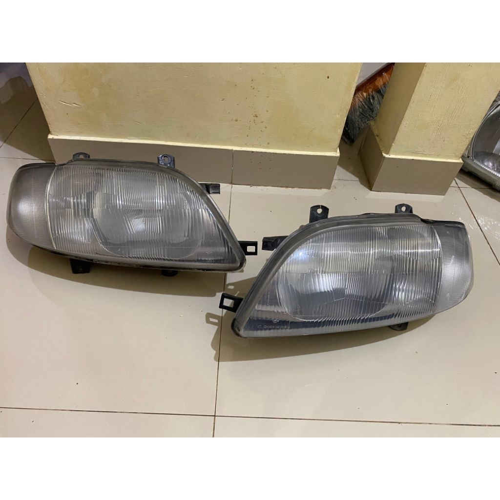 Headlamp reflektor mika lampu depan Daihatsu taruna original