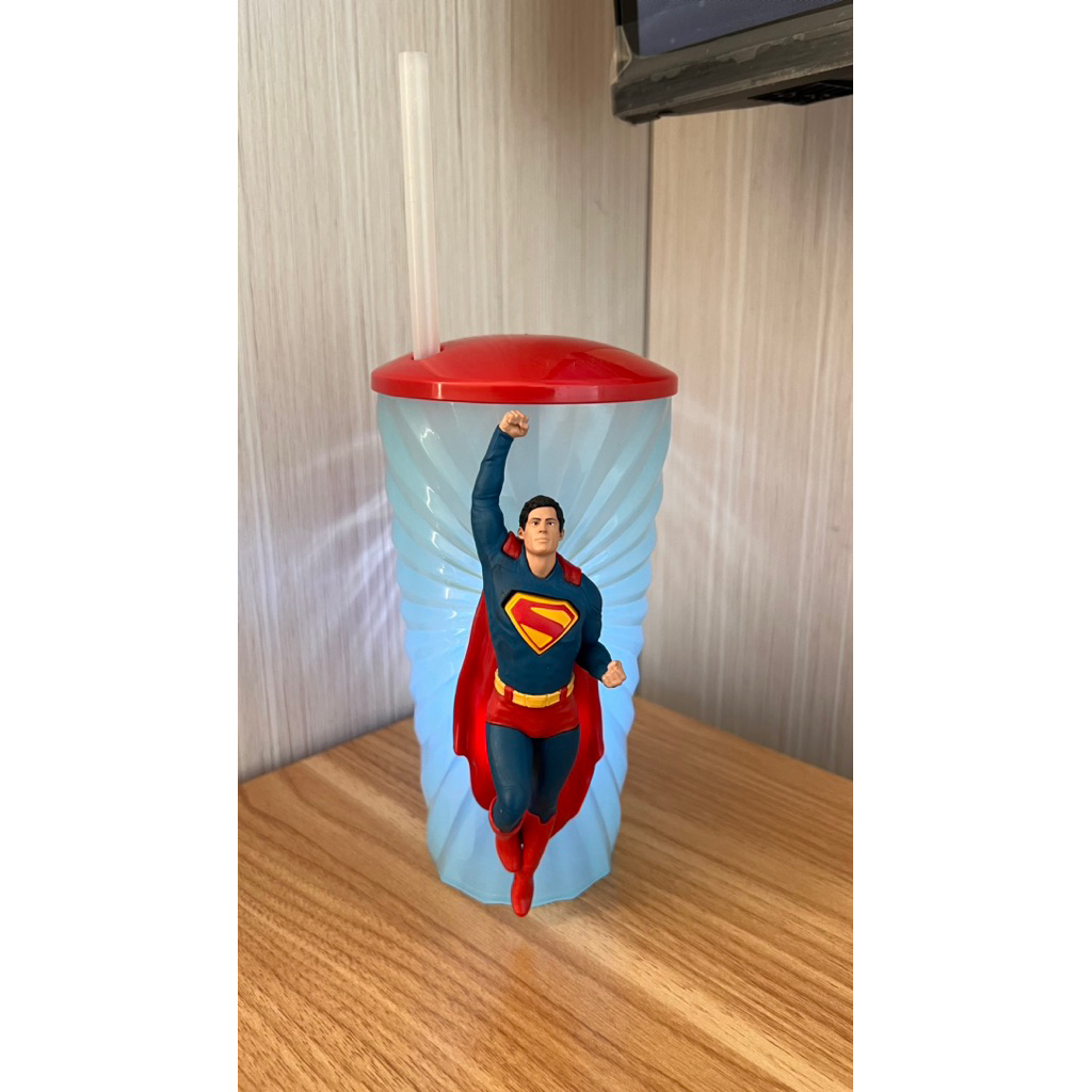 Tumbler superman CGV