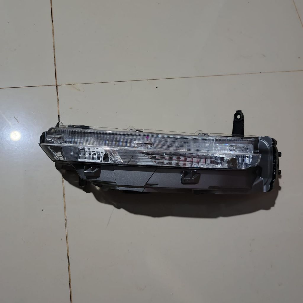 sein bumper fortuner vrz th. 2021 up