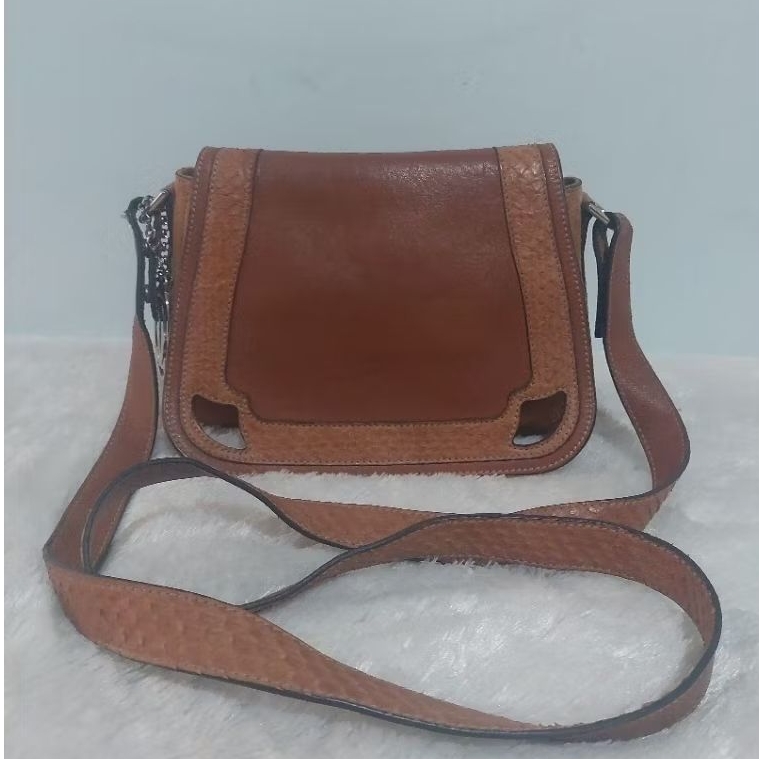 sling bag  CARTIER