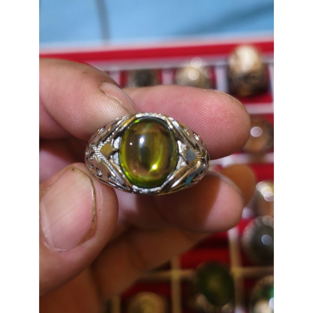 Cincin Batu Akik Peridot