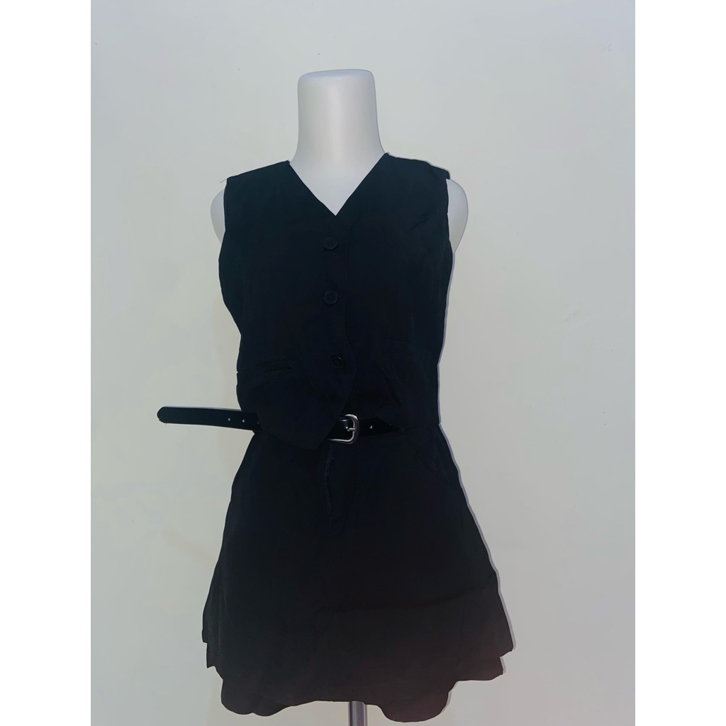 One Set Maria Closet