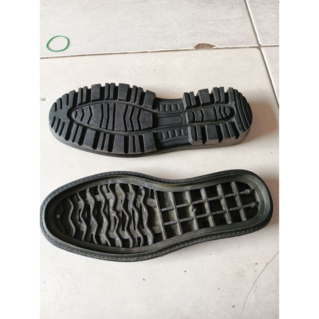 QUTSOL SEPATU PANTOFEL PDH TNI POLRI
