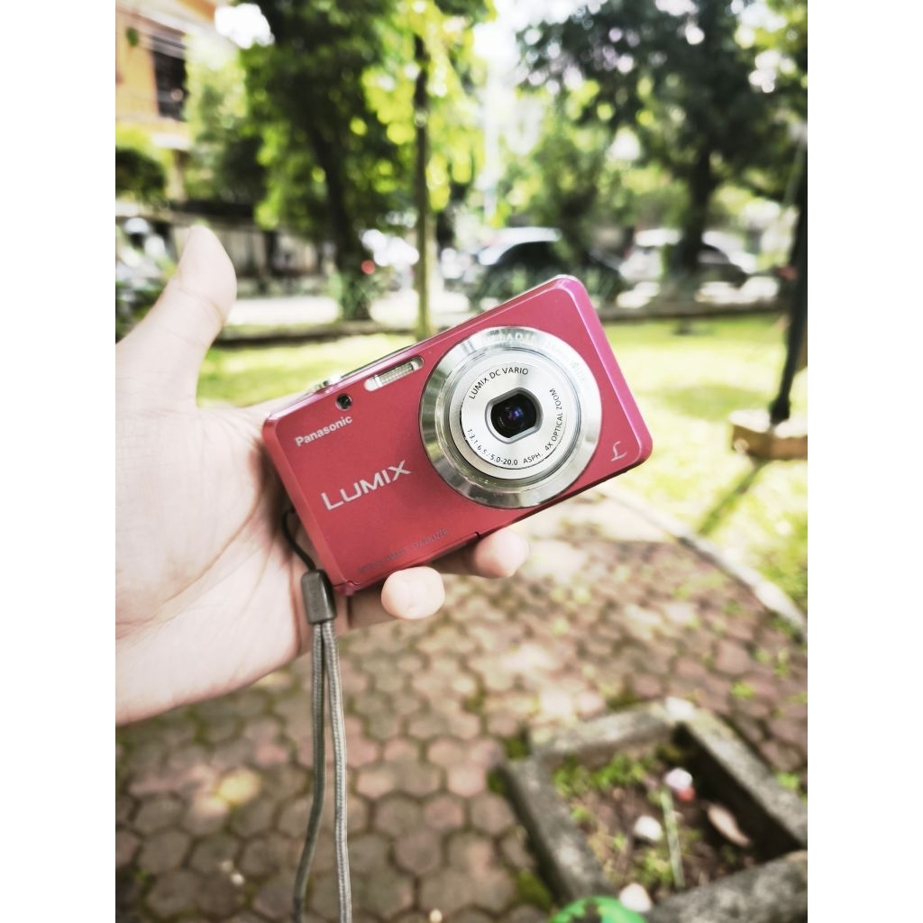 Digicam Lumix FH4 Pink Rare