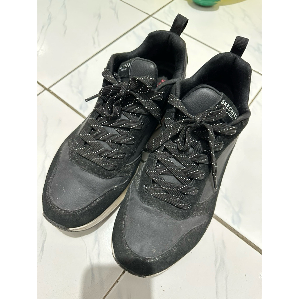 skechers - sepatu pria preloved