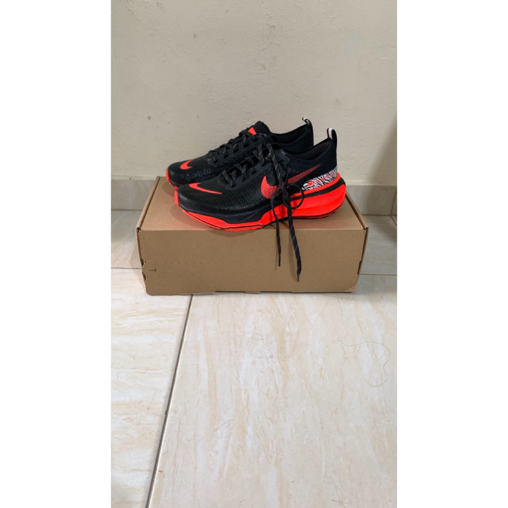 Nike ZoomX Invincible Run 3 Wmns “Black/Red” 100% Authentic