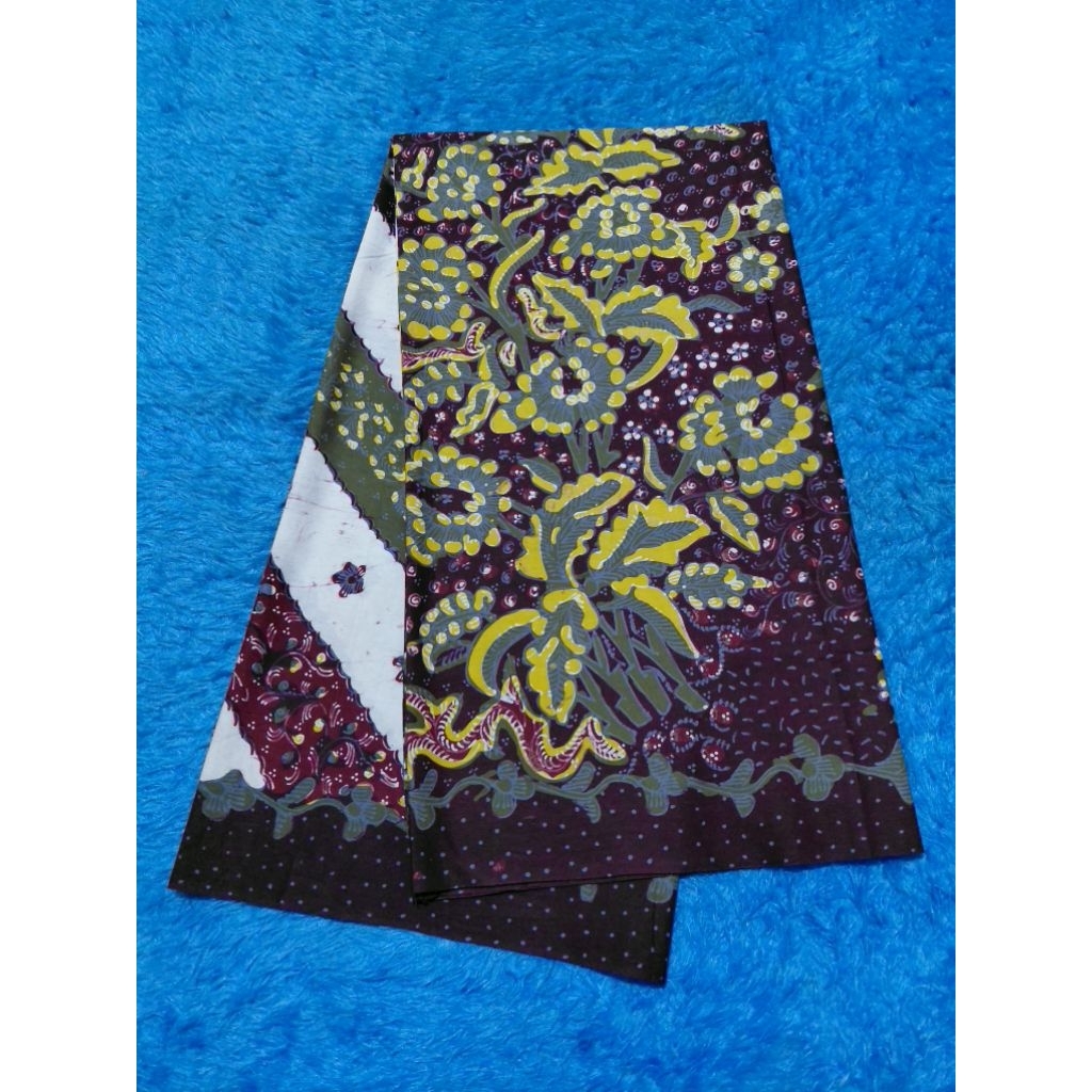 Sarung batik tulis lasem