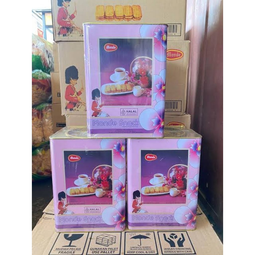 Monde Serena Snack Kaleng Pink 600gr 600g 600gram 600 gram / Monde Snack 600g Camilan Renyah Gurih