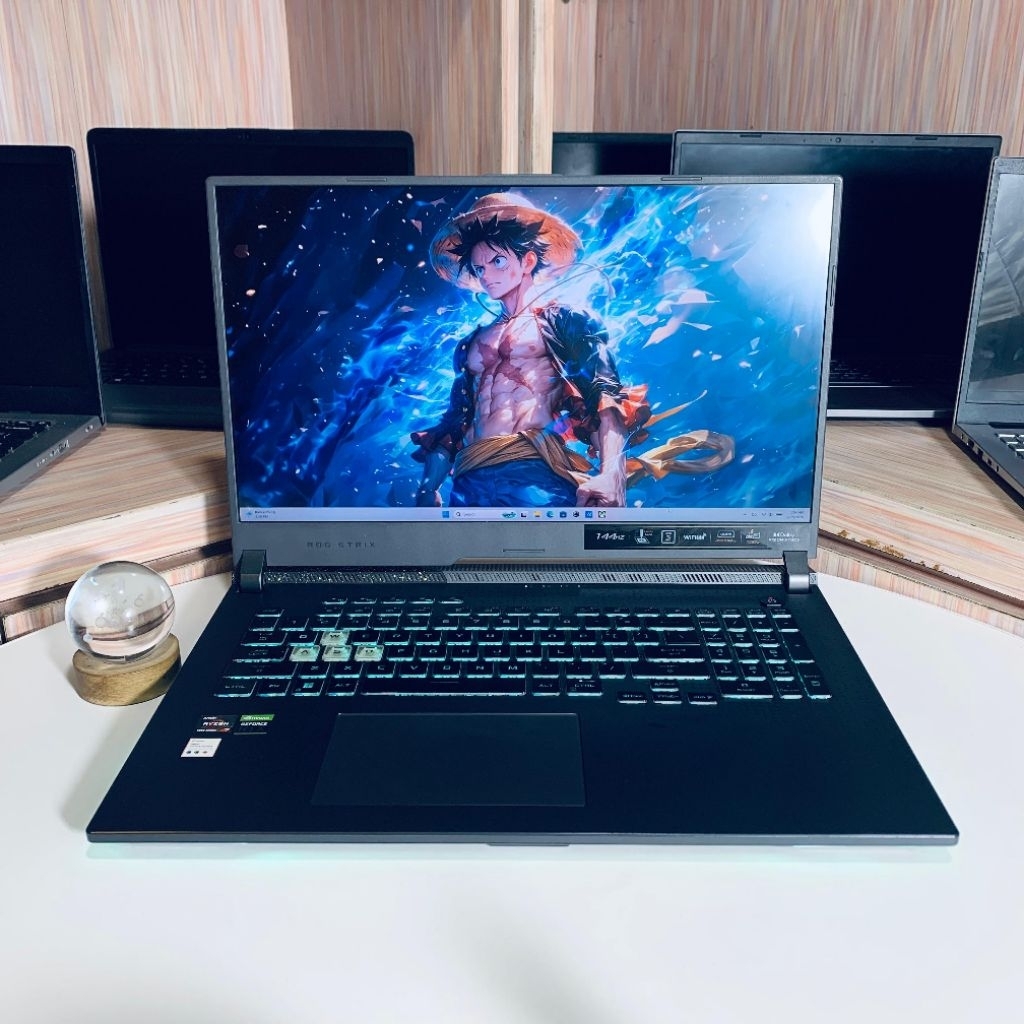 Laptop ROG STRIX | ryzen 7 6rb | RTX 3050 | RAM 8GB | SSD 512GB