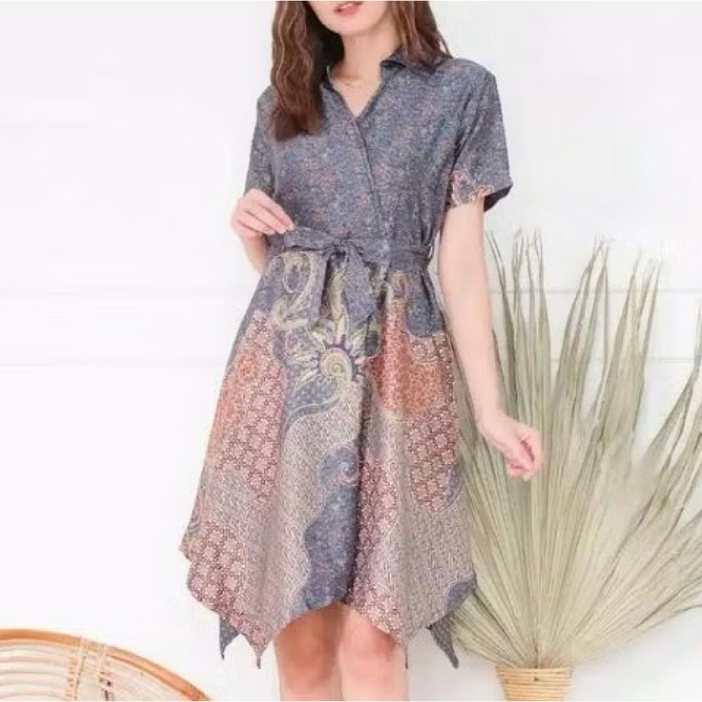 PRELOVED - LIKE NEW / Dress / Terusan / Baju / Rok Perempuan / Girl / Wanita / Perempuan / Raya / Pe