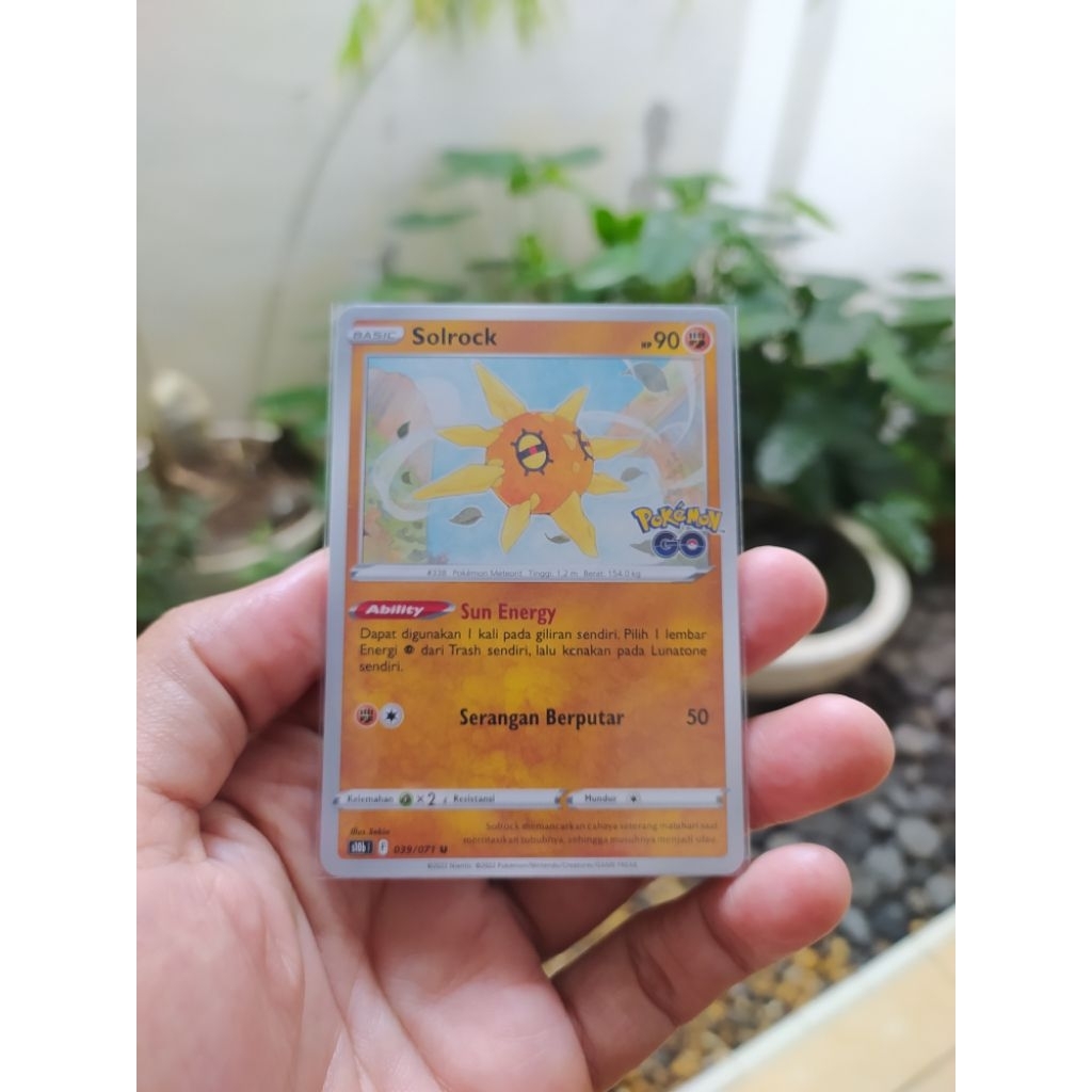Kartu Pokemon TCG Indonesia Solrock Pokemon GO