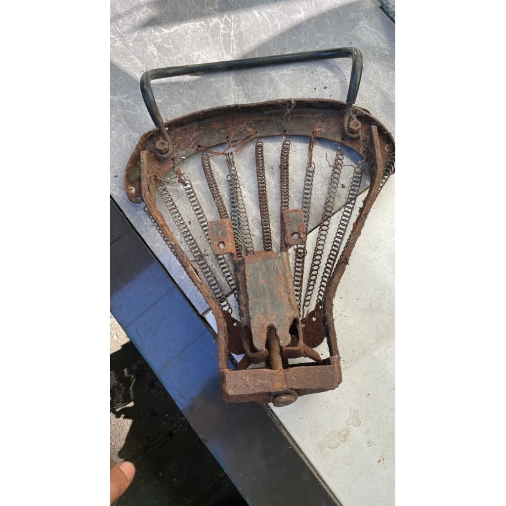 rangka jok vespa sprint ori