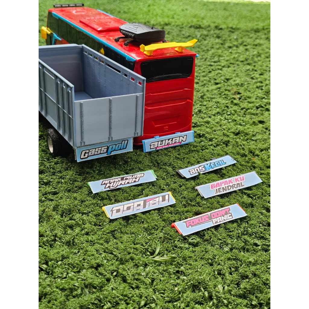 SLEBOR MINIATUR BUS DAN TRUK KEPET MINIATUR TERBARU