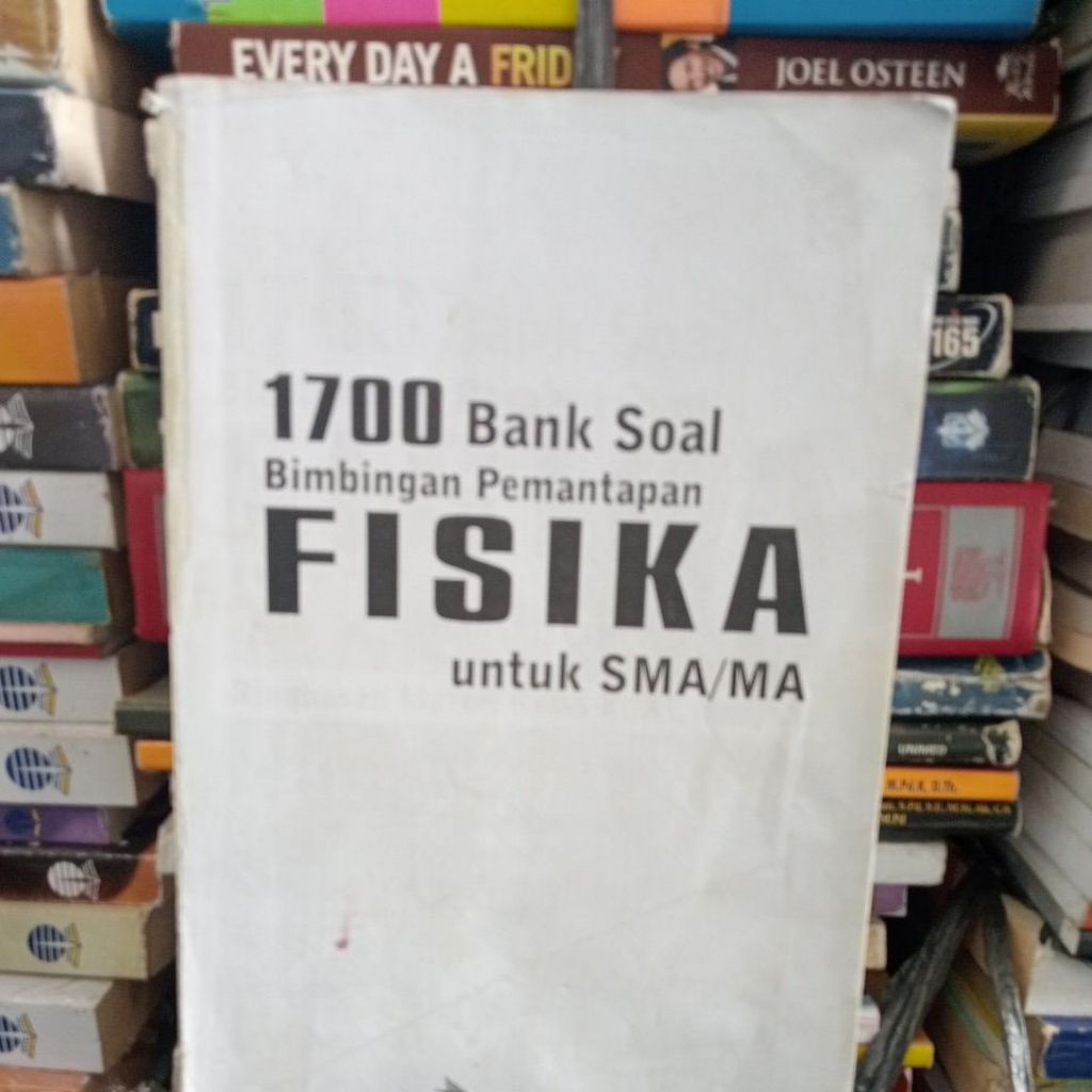 1700 bank soal fisika