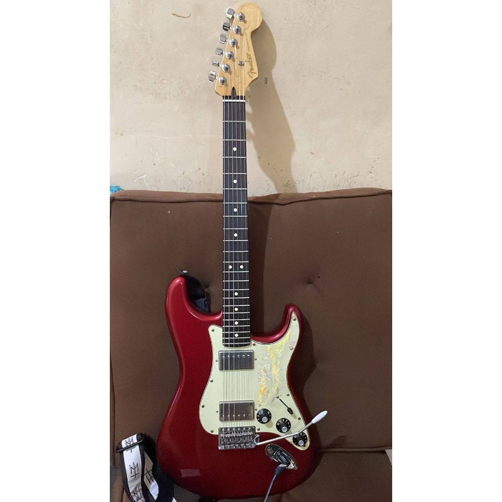 FENDER STRATOCASTER BLACKTOP RED CAR MADE IN MEXICO