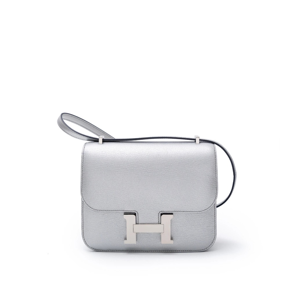 Constance 18 Chevre Leather #K Argent