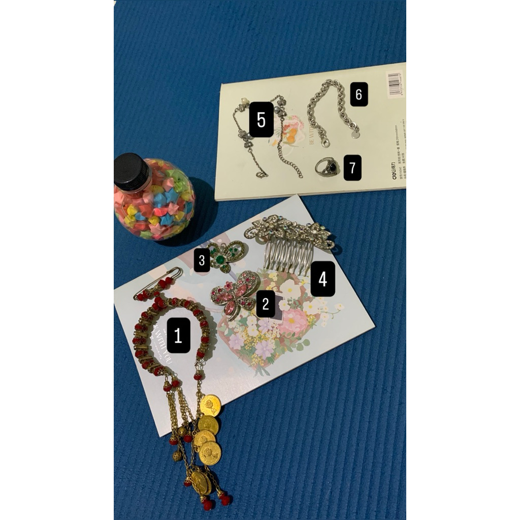 Preloved Bros Hijab Panjang Wanita Gelang rantai Cincin Sisir rambut 20K dapat semua