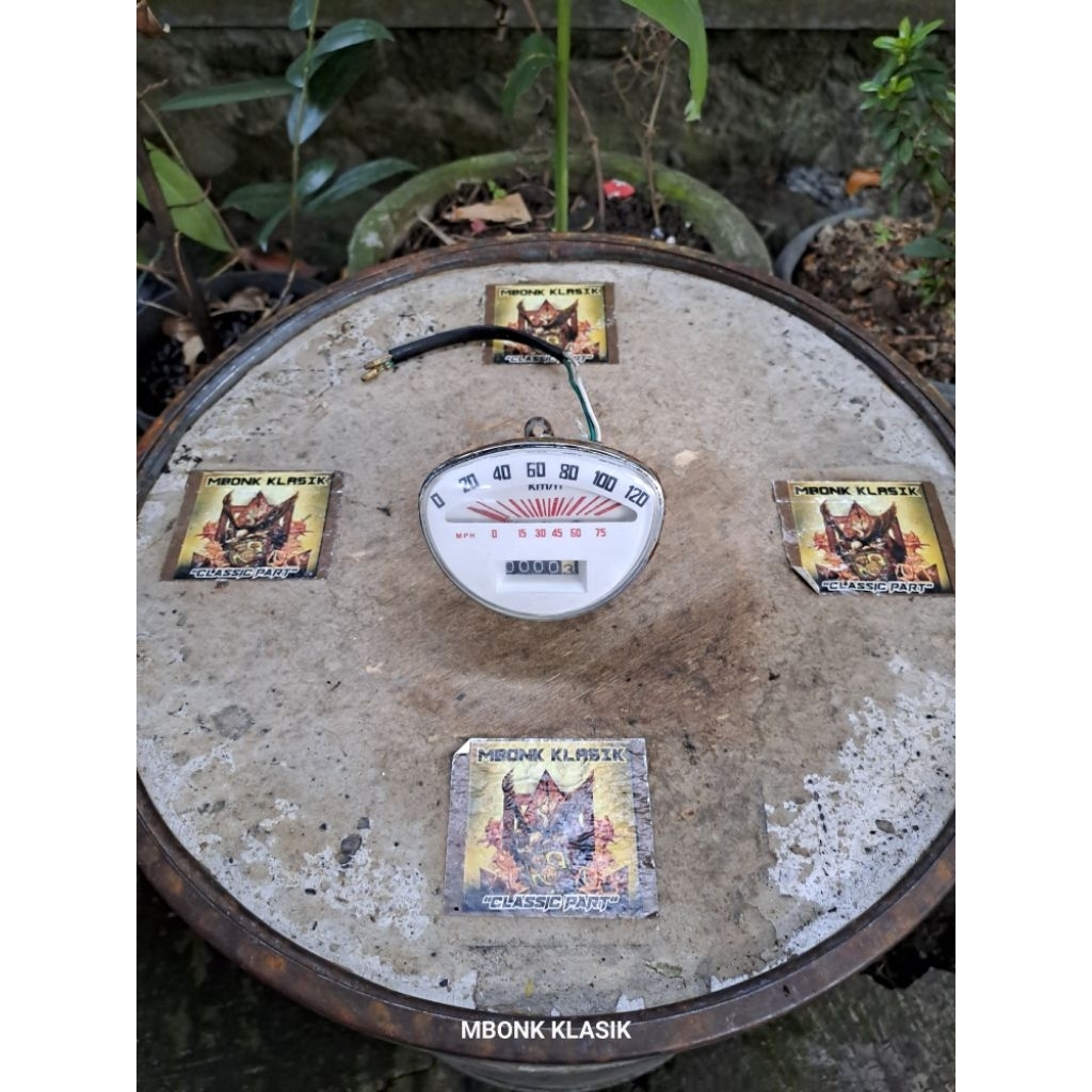 speedometer kerang vespa super sprint LAWASAN speedometer vespa super sprint spidometer vespa super 