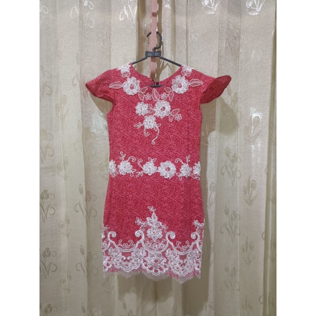 Dress Batik Anak Fashion show + Ekor
